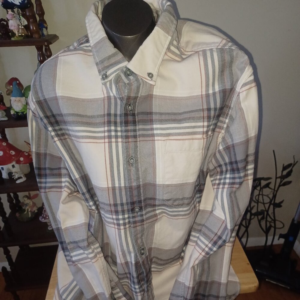 Eddie Bauer Classic Fit Red White Blue Men's Button Down Flannel Shirt Size XL
